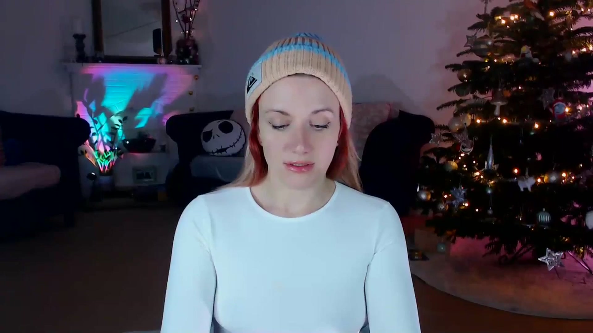 Gallery image thumbnail from DaisyChainedX's myfreecams stream on, 12/15/2023, 19:11 image 11 of 20