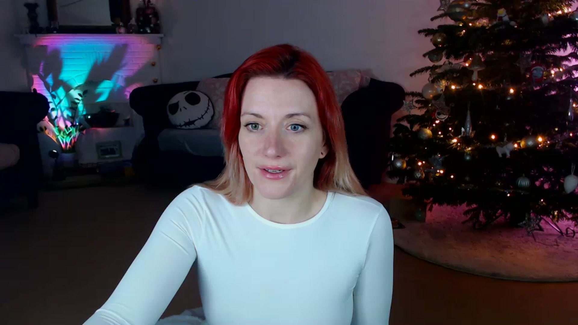 Gallery image thumbnail from DaisyChainedX's myfreecams stream on, 12/15/2023, 20:07 image 13 of 20