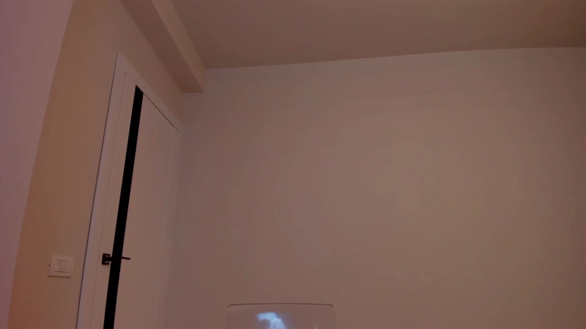 Gallery image thumbnail from DaisyD1_'s myfreecams stream on, 12/19/2022, 05:06 image 6 of 20