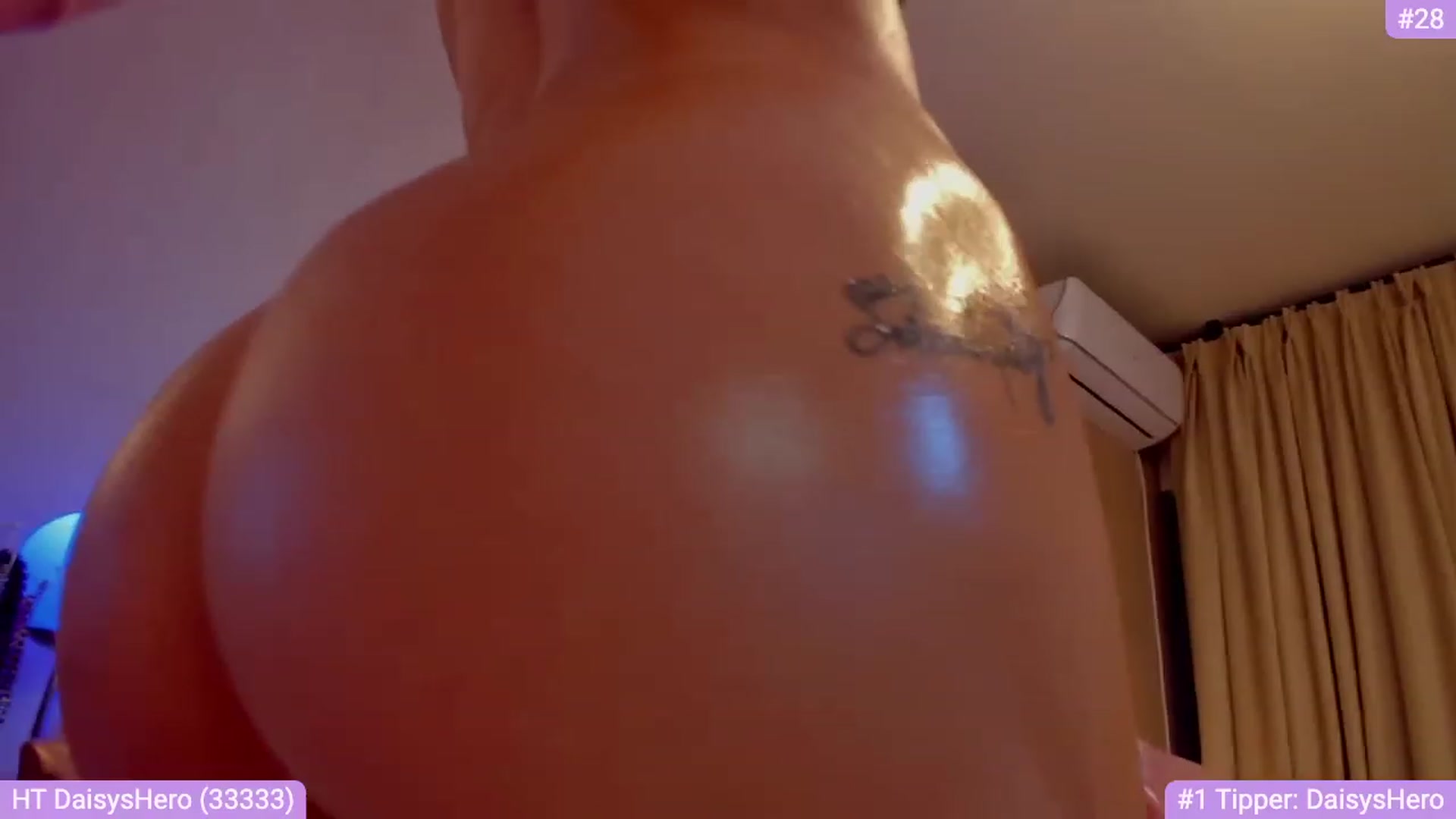 Gallery image thumbnail from DaisyD1_'s myfreecams stream on, 02/18/2023, 05:59 image 14 of 20