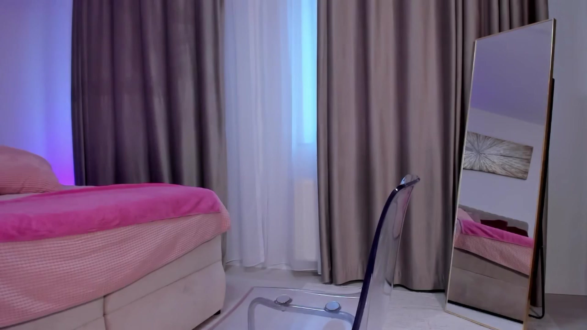 Gallery image thumbnail from DaisyD1_'s myfreecams stream on, 03/25/2024, 05:54 image 13 of 20