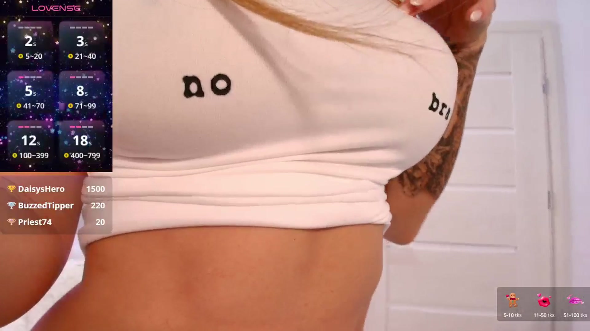 Gallery image thumbnail from DaisyD1_'s myfreecams stream on, 03/13/2025, 05:02 image 3 of 20