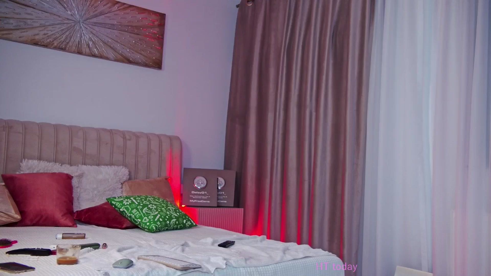Gallery image thumbnail from DaisyD1_'s myfreecams stream on, 01/31/2026, 07:32 image 9 of 20