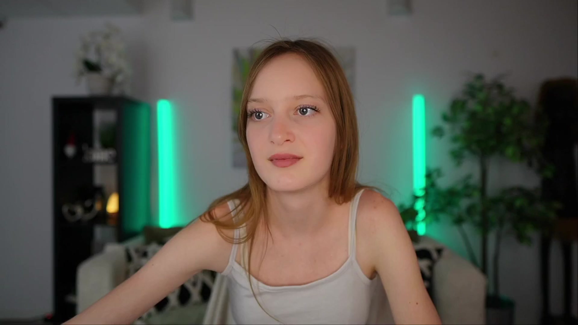 Gallery image thumbnail from Daisy_Dash's myfreecams stream on, 12/27/2024, 10:38 image 16 of 20