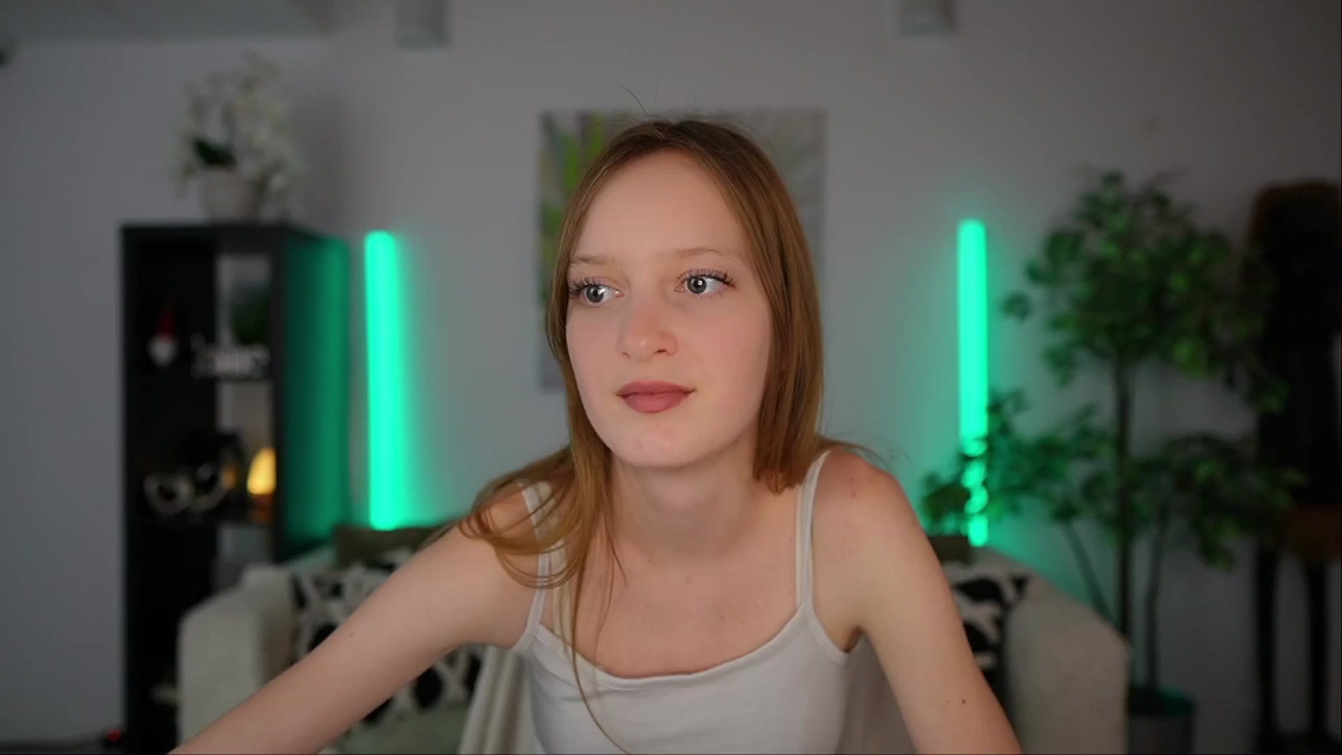 Gallery image thumbnail from Daisy_Dash's myfreecams stream on, 12/27/2024, 10:38 image 19 of 20