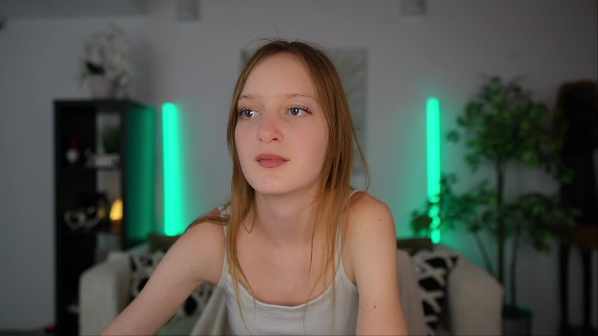 Gallery image thumbnail from Daisy_Dash's myfreecams stream on, 12/27/2024, 11:54 image 11 of 20