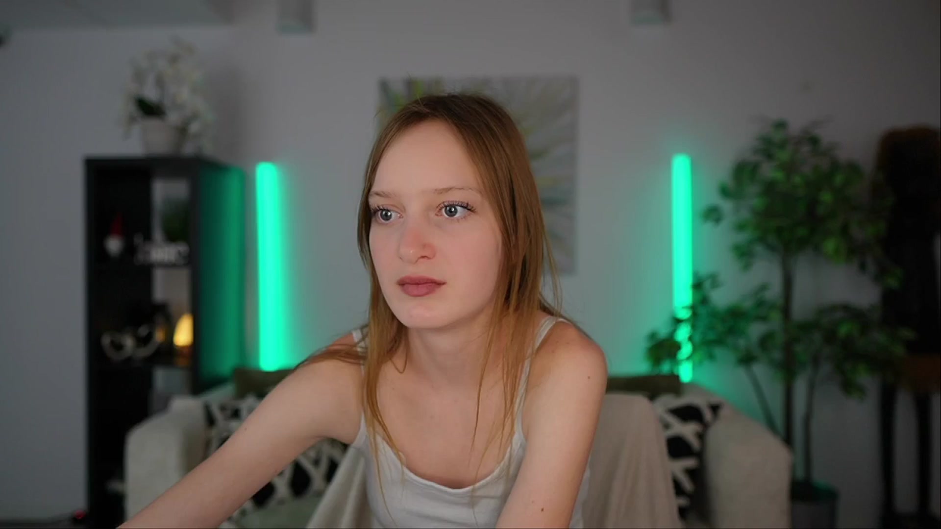 Gallery image thumbnail from Daisy_Dash's myfreecams stream on, 12/27/2024, 11:54 image 14 of 20