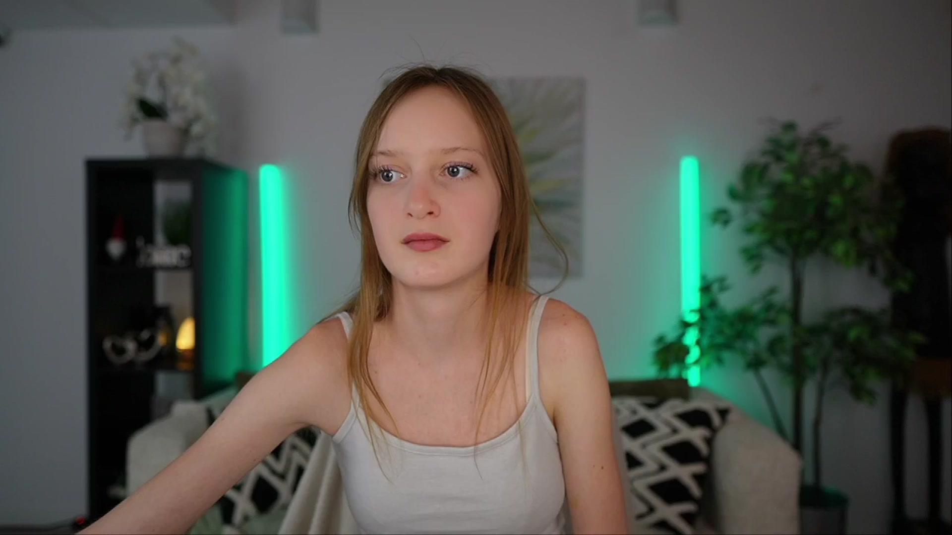 Gallery image thumbnail from Daisy_Dash's myfreecams stream on, 12/27/2024, 11:54 image 4 of 20