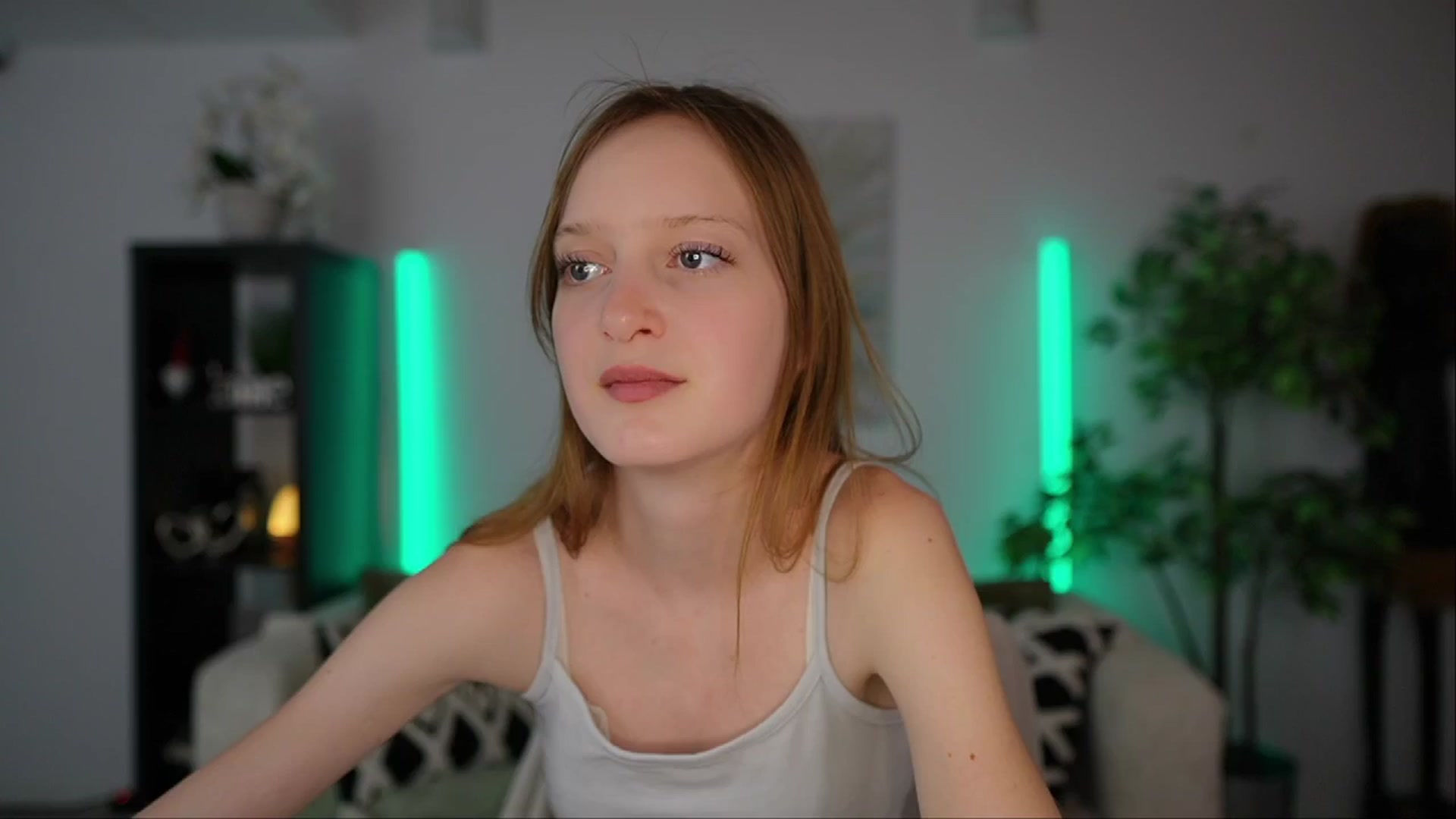 Gallery image thumbnail from Daisy_Dash's myfreecams stream on, 12/27/2024, 11:54 image 1 of 20
