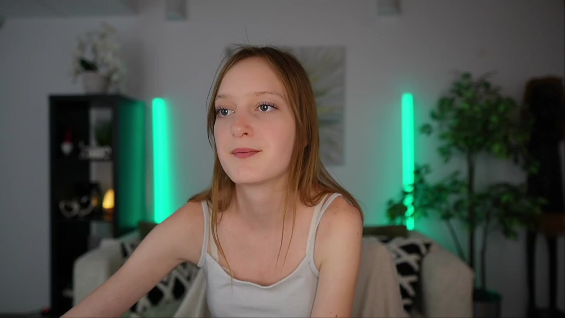 Gallery image thumbnail from Daisy_Dash's myfreecams stream on, 12/27/2024, 11:54 image 19 of 20