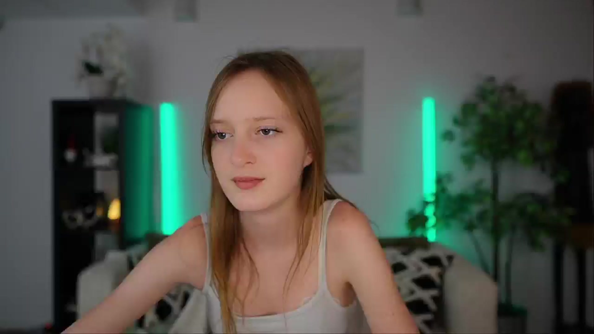 Gallery image thumbnail from Daisy_Dash's myfreecams stream on, 12/27/2024, 12:48 image 12 of 20