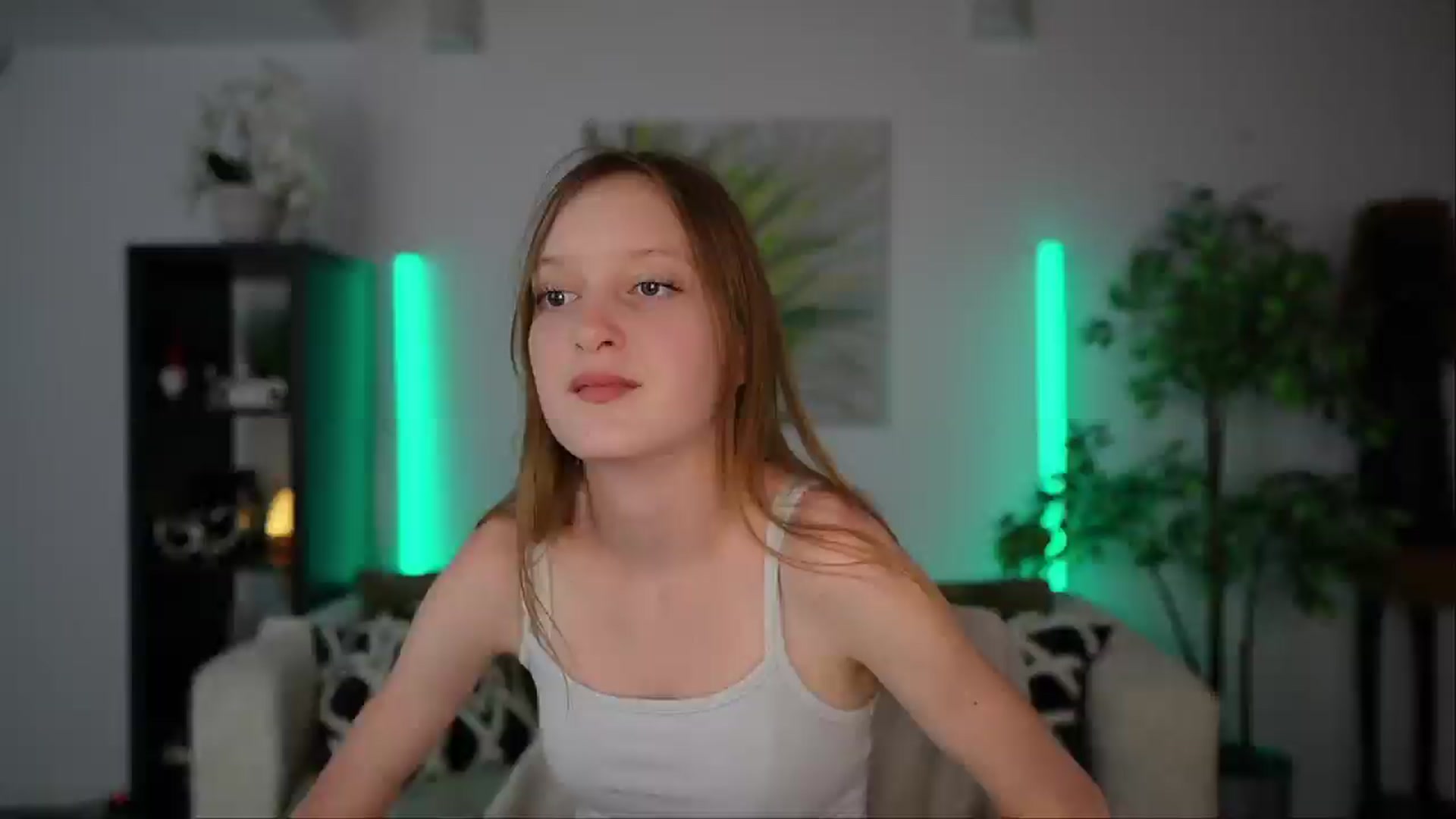 Gallery image thumbnail from Daisy_Dash's myfreecams stream on, 12/27/2024, 13:52 image 18 of 20