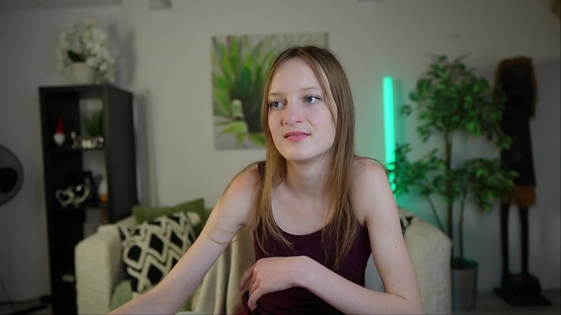 Gallery image thumbnail from Daisy_Dash's myfreecams stream on, 12/28/2024, 10:22 image 14 of 20