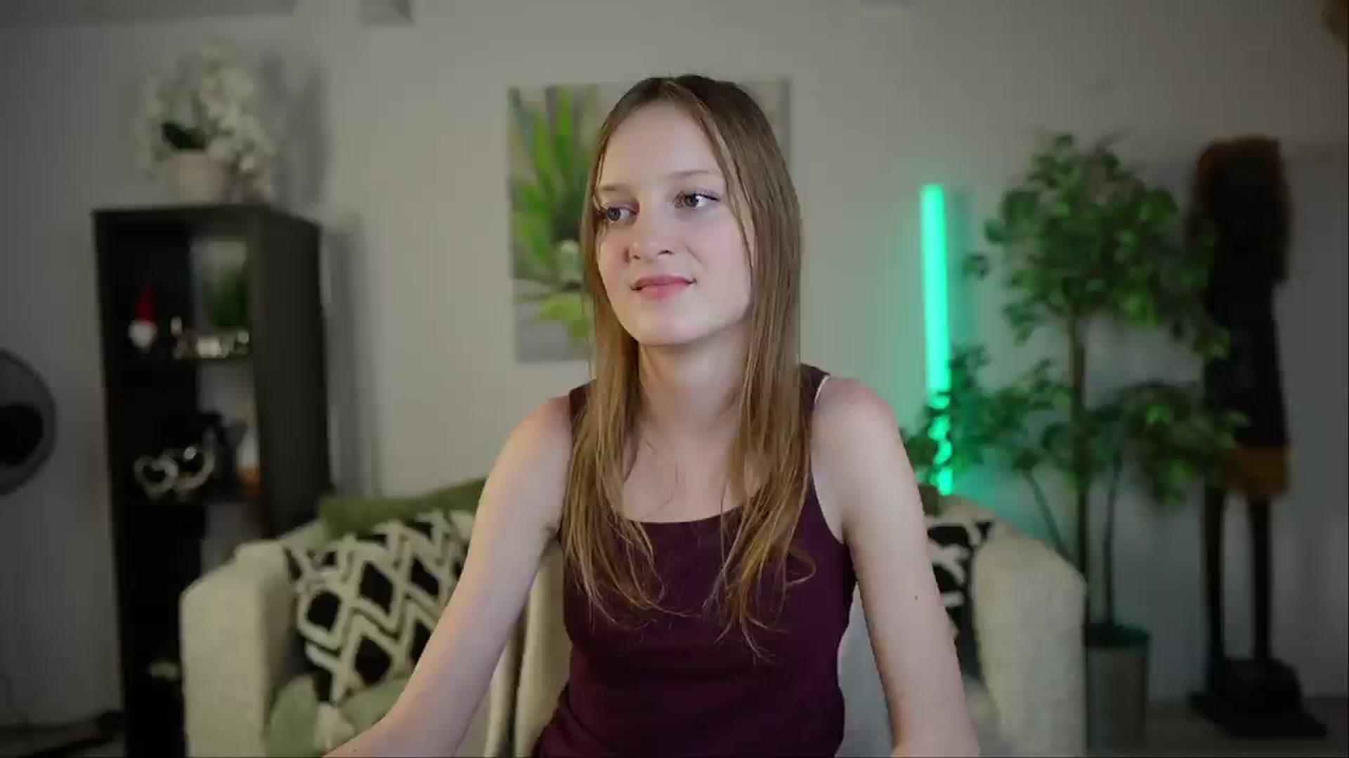 Gallery image thumbnail from Daisy_Dash's myfreecams stream on, 12/28/2024, 12:51 image 17 of 20