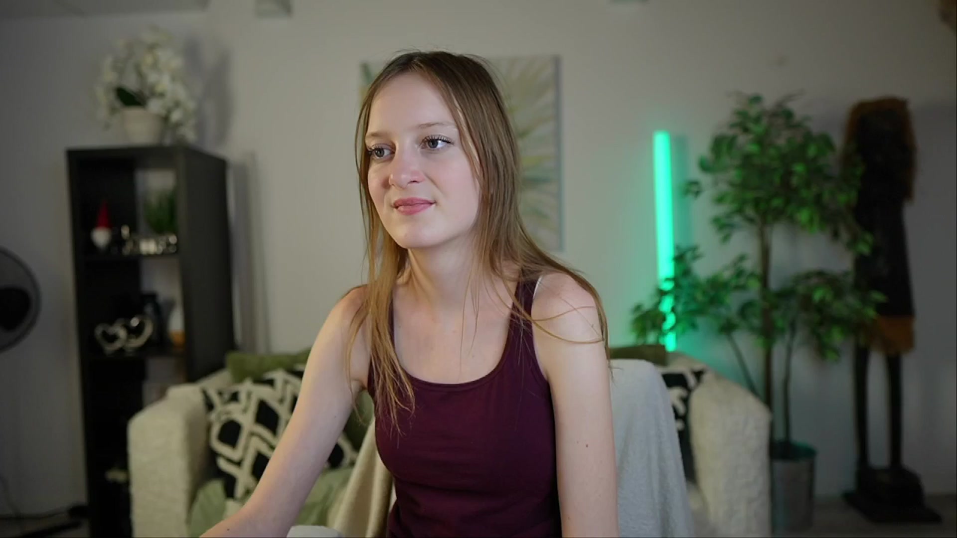 Gallery image thumbnail from Daisy_Dash's myfreecams stream on, 12/28/2024, 13:45 image 2 of 20