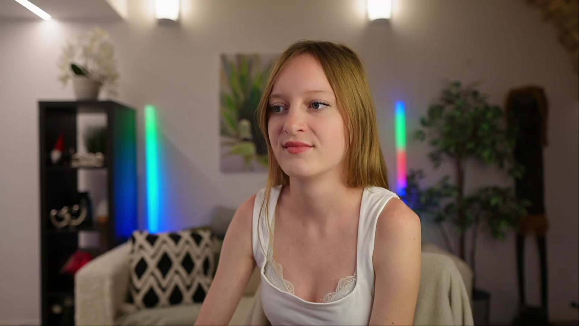 Gallery image thumbnail from Daisy_Dash's myfreecams stream on, 01/05/2025, 10:06 image 2 of 20