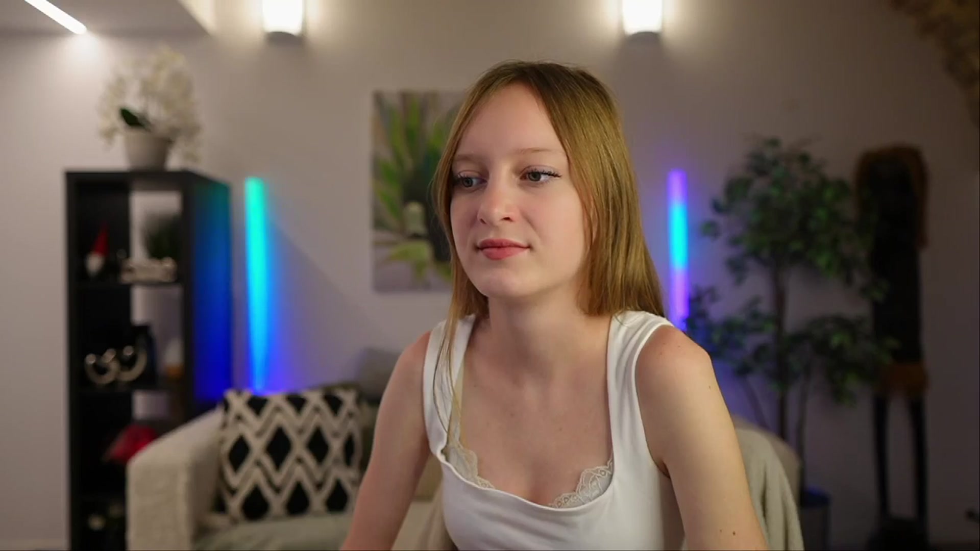 Gallery image thumbnail from Daisy_Dash's myfreecams stream on, 01/05/2025, 10:06 image 11 of 20
