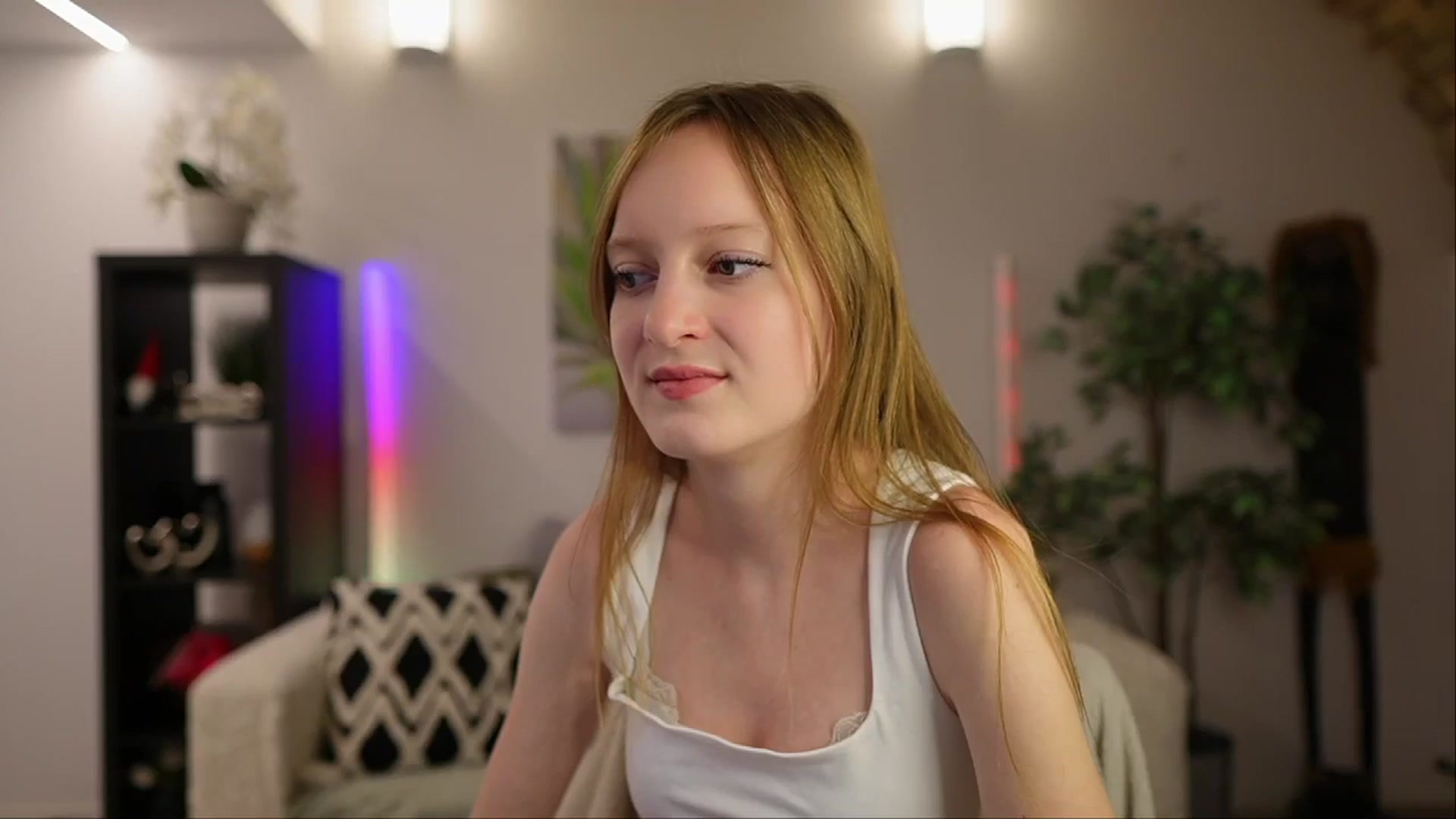 Gallery image thumbnail from Daisy_Dash's myfreecams stream on, 01/05/2025, 10:46 image 10 of 20