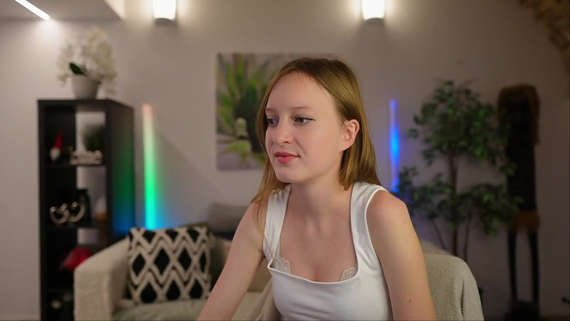 Gallery image thumbnail from Daisy_Dash's myfreecams stream on, 01/05/2025, 12:47 image 18 of 20