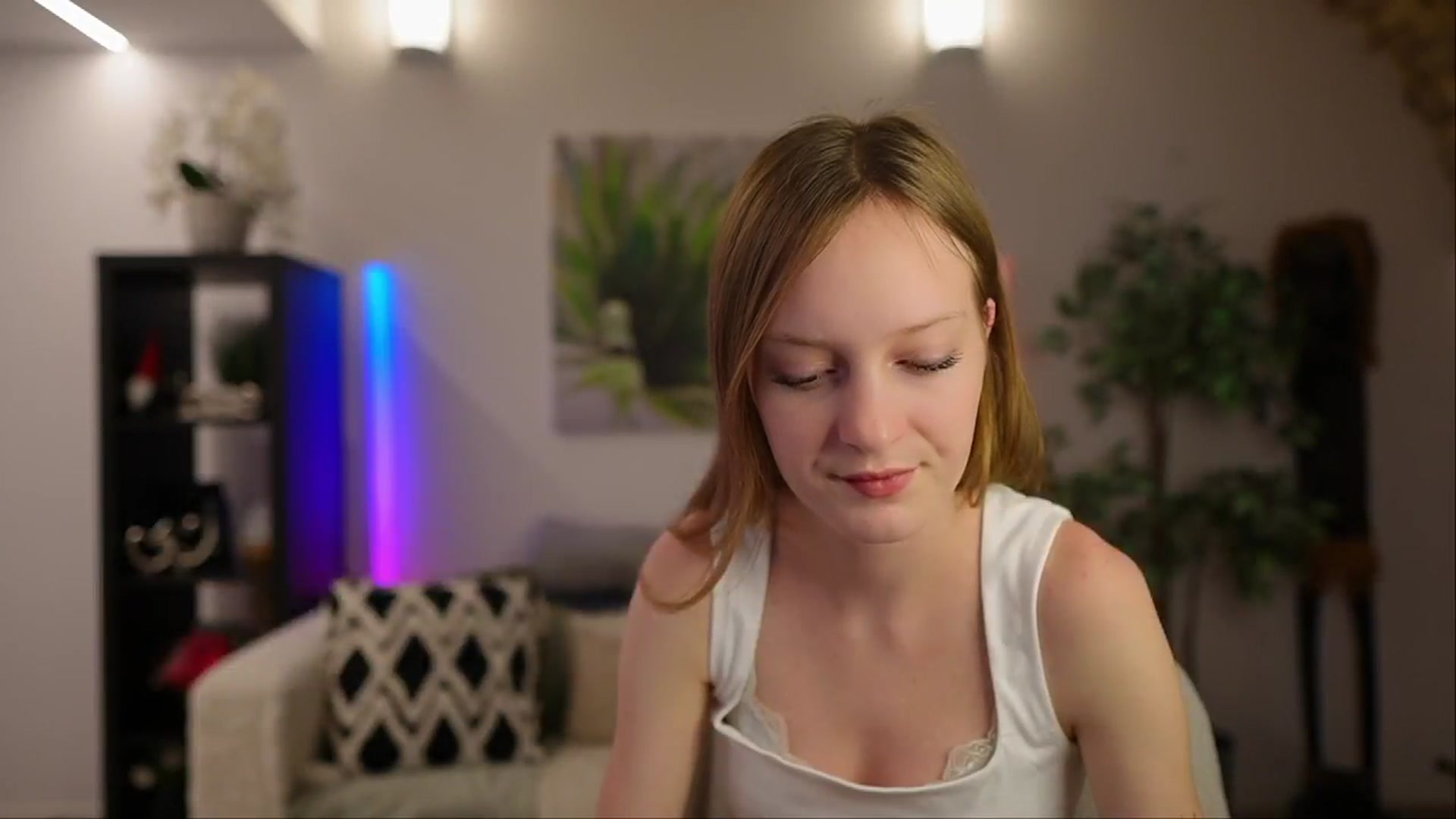Gallery image thumbnail from Daisy_Dash's myfreecams stream on, 01/05/2025, 12:47 image 17 of 20