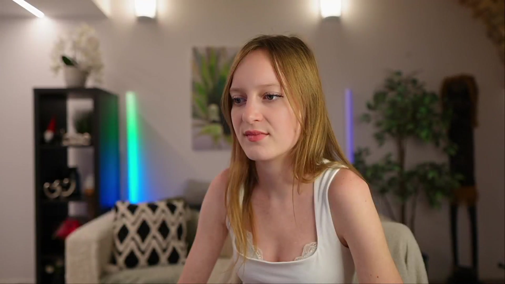 Gallery image thumbnail from Daisy_Dash's myfreecams stream on, 01/05/2025, 12:47 image 2 of 20