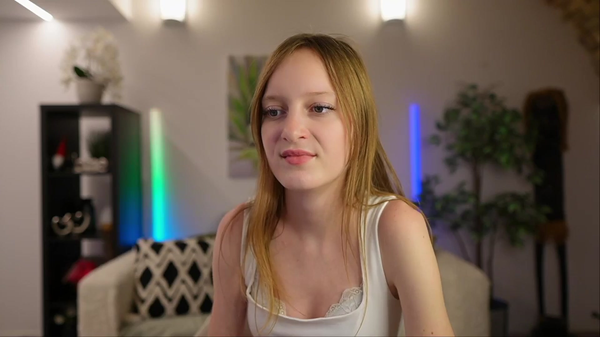 Gallery image thumbnail from Daisy_Dash's myfreecams stream on, 01/05/2025, 14:03 image 17 of 20