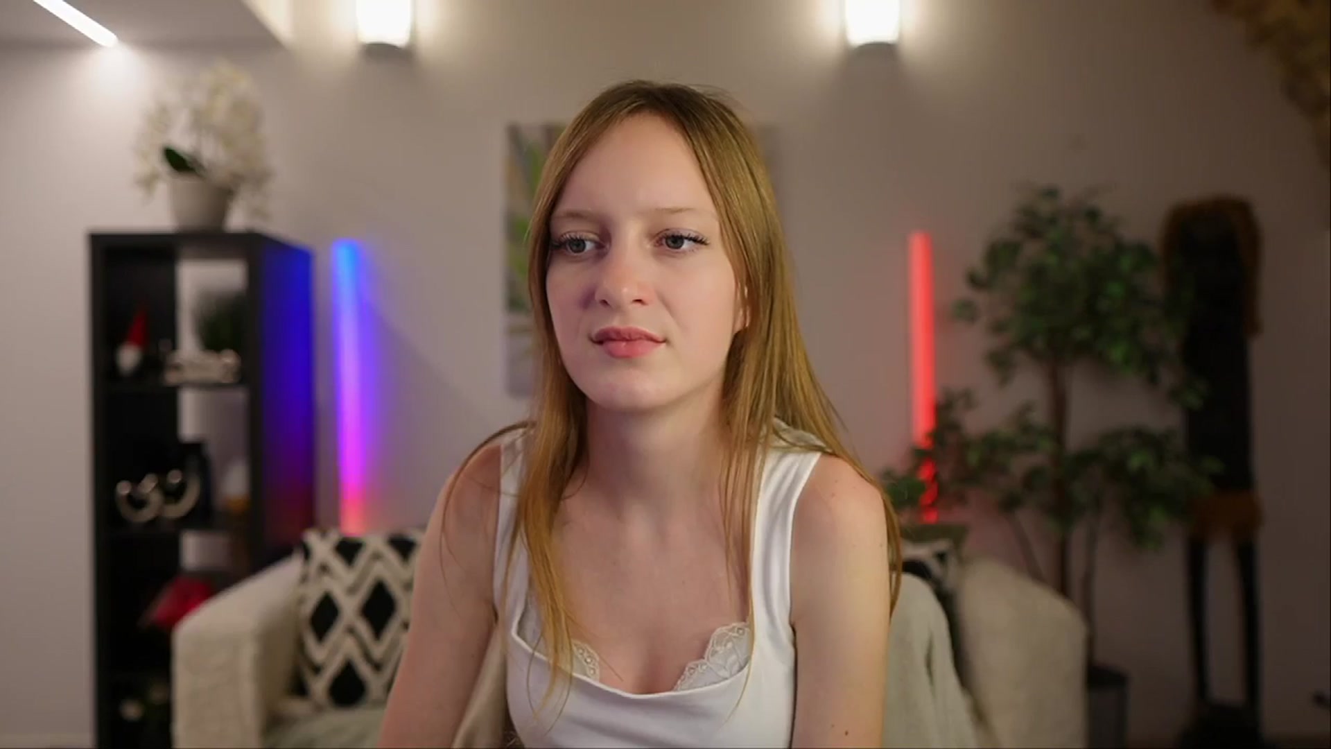 Gallery image thumbnail from Daisy_Dash's myfreecams stream on, 01/05/2025, 14:03 image 8 of 20