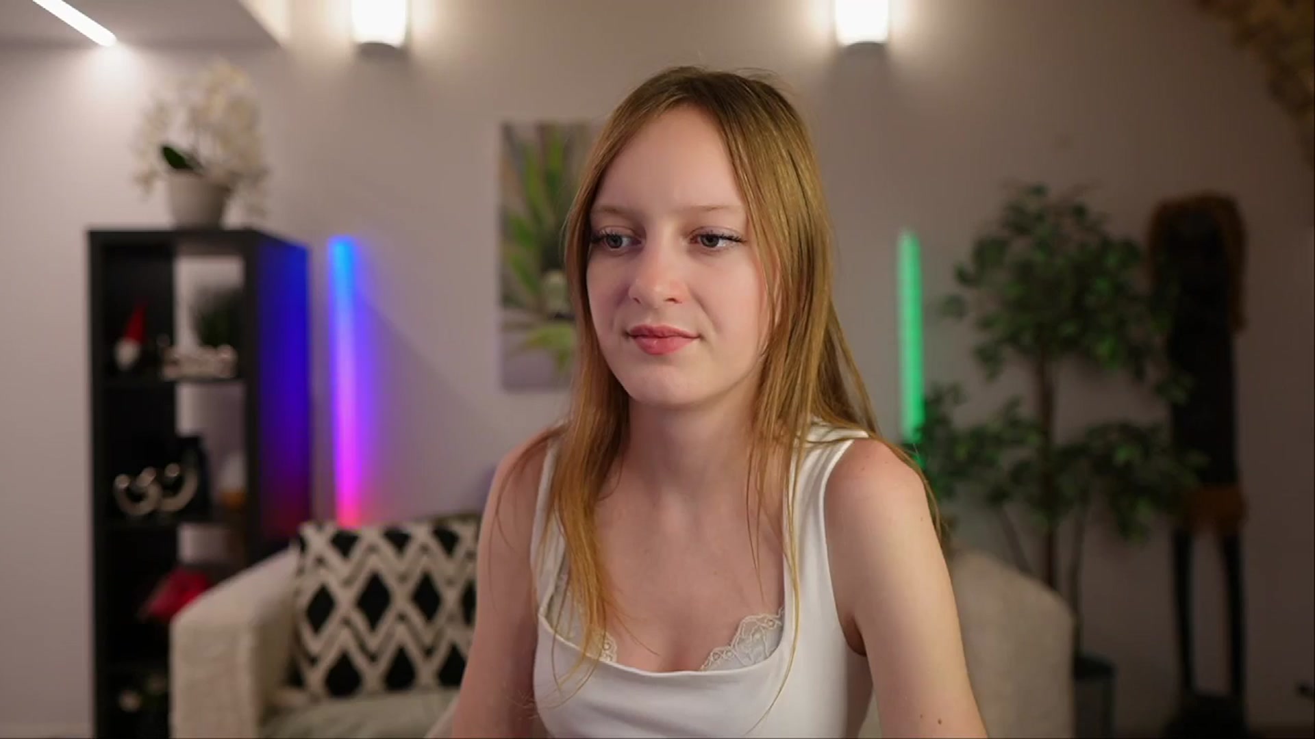 Gallery image thumbnail from Daisy_Dash's myfreecams stream on, 01/05/2025, 14:03 image 14 of 20