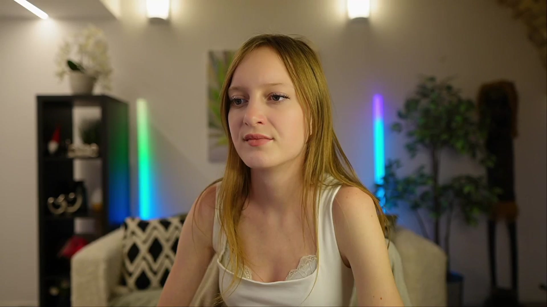 Gallery image thumbnail from Daisy_Dash's myfreecams stream on, 01/05/2025, 14:03 image 11 of 20