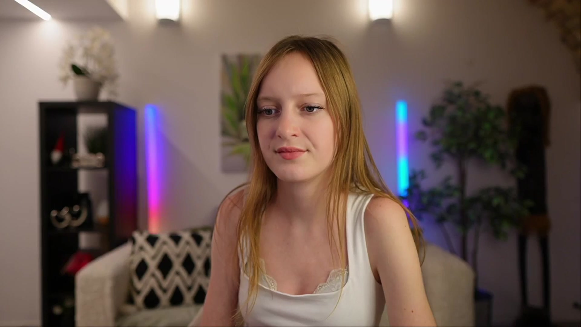 Gallery image thumbnail from Daisy_Dash's myfreecams stream on, 01/05/2025, 14:03 image 2 of 20