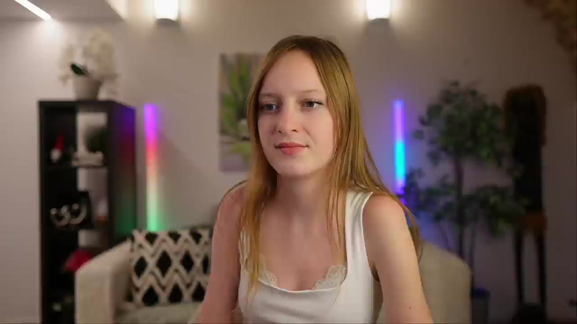Gallery image thumbnail from Daisy_Dash's myfreecams stream on, 01/05/2025, 14:03 image 1 of 20