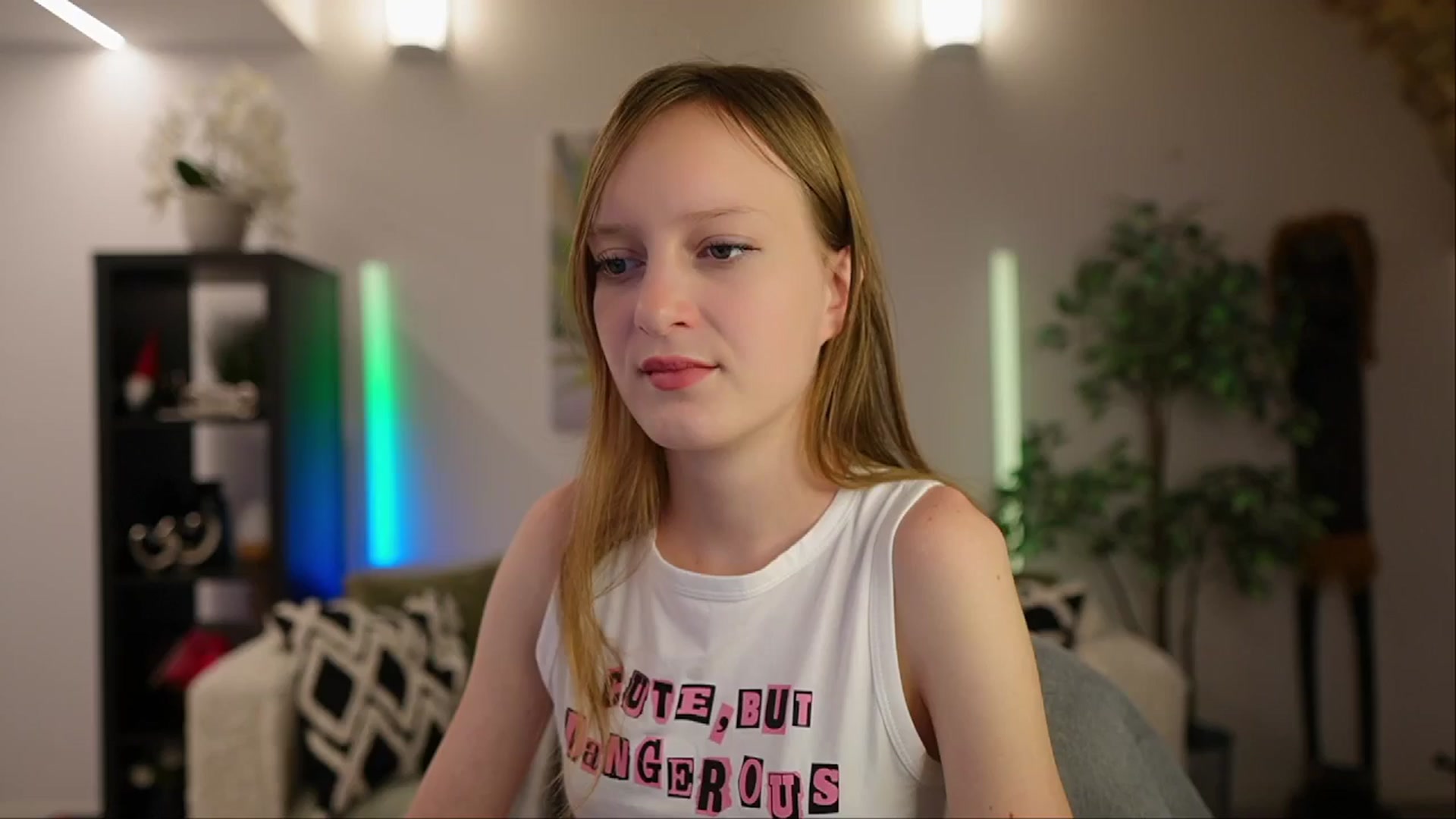 Gallery image thumbnail from Daisy_Dash's myfreecams stream on, 01/06/2025, 09:39 image 7 of 20