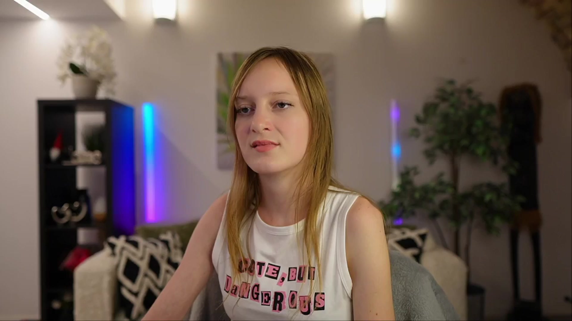 Gallery image thumbnail from Daisy_Dash's myfreecams stream on, 01/06/2025, 14:02 image 15 of 20