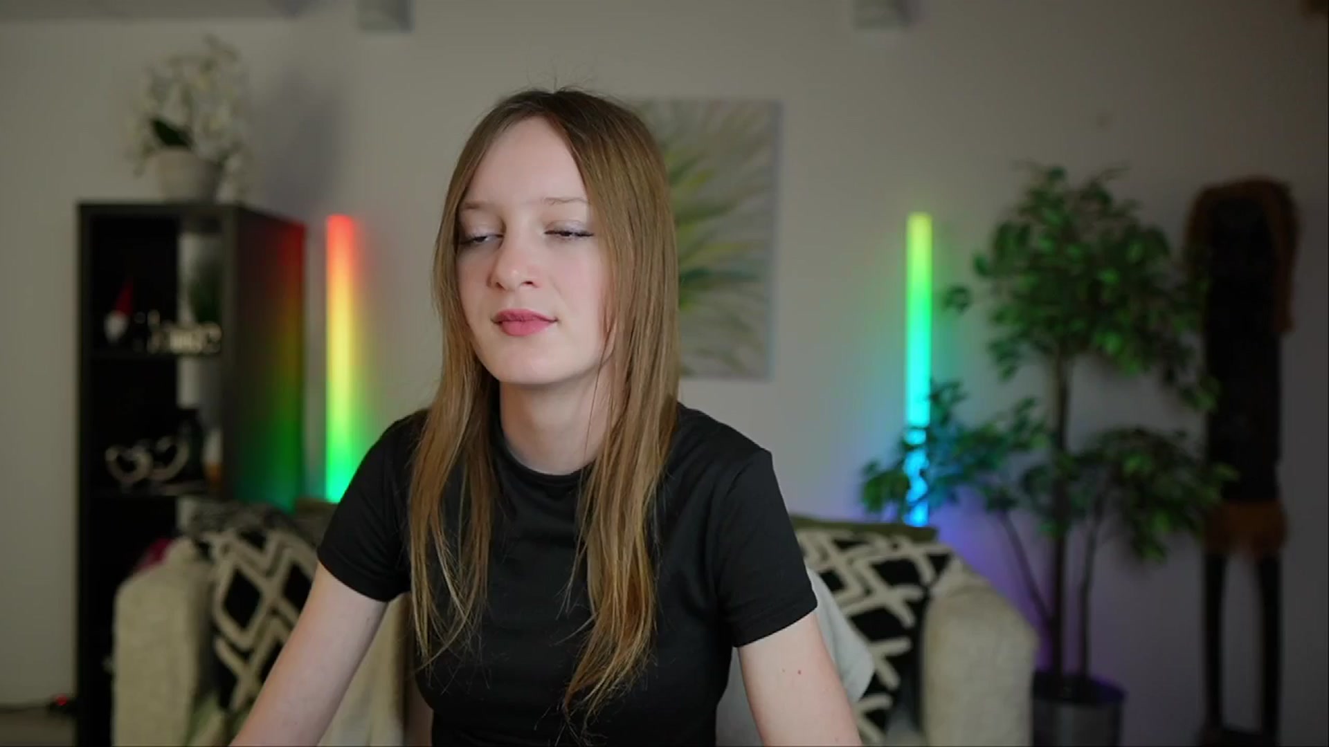 Gallery image thumbnail from Daisy_Dash's myfreecams stream on, 01/07/2025, 10:10 image 3 of 20