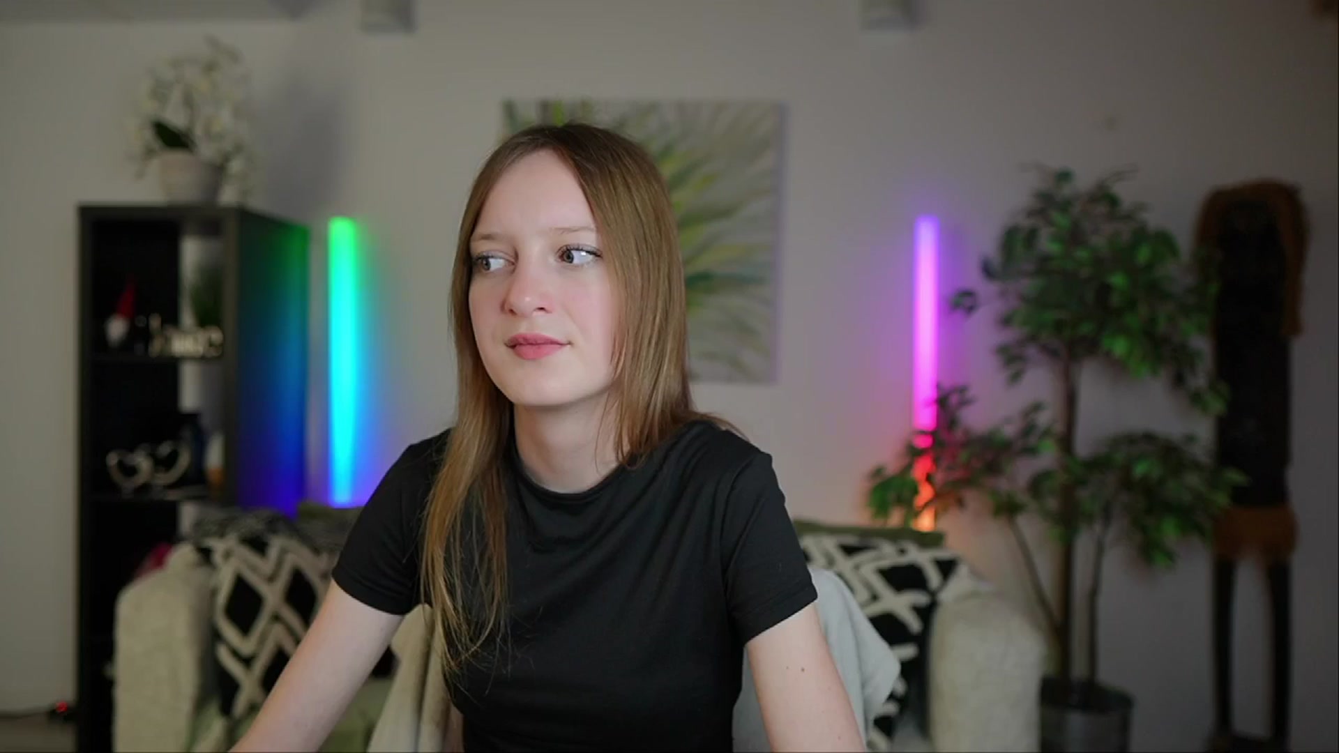 Gallery image thumbnail from Daisy_Dash's myfreecams stream on, 01/07/2025, 10:10 image 20 of 20