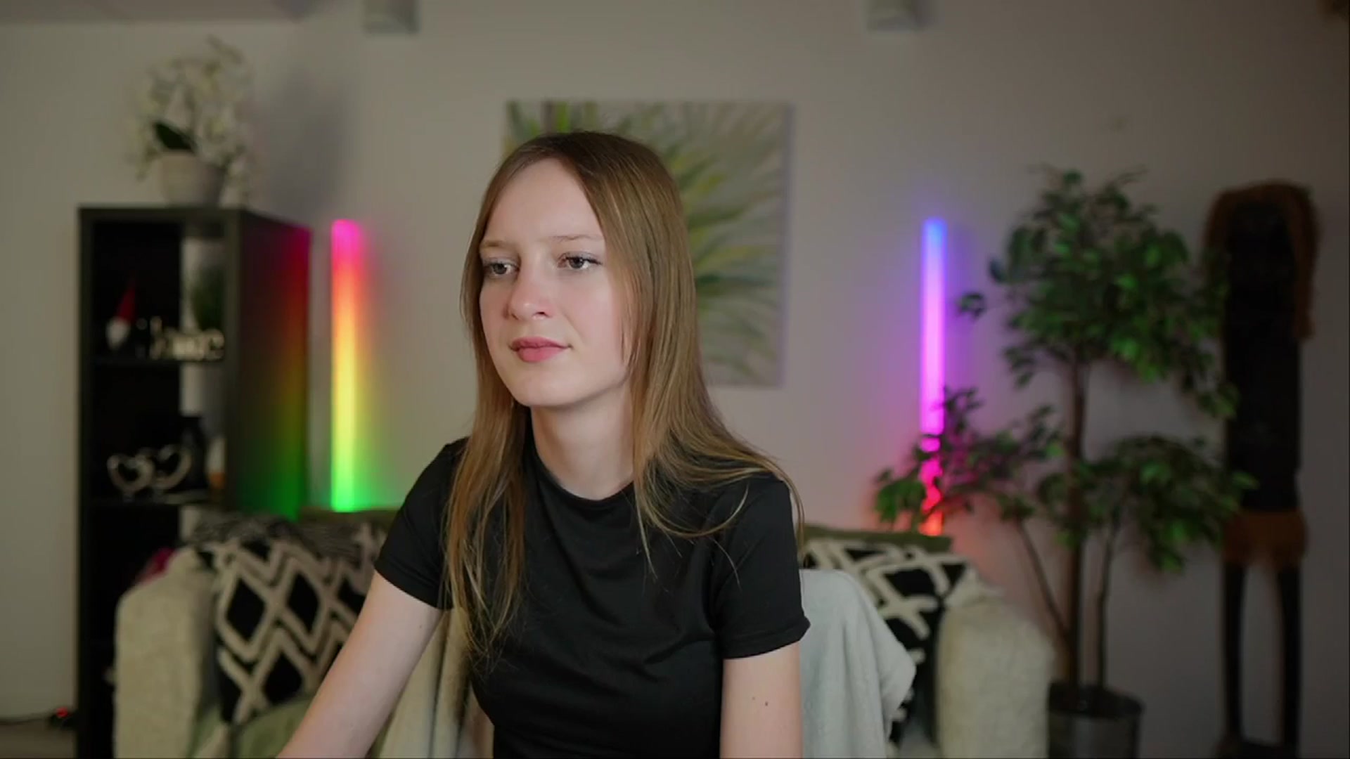 Gallery image thumbnail from Daisy_Dash's myfreecams stream on, 01/07/2025, 10:57 image 16 of 20