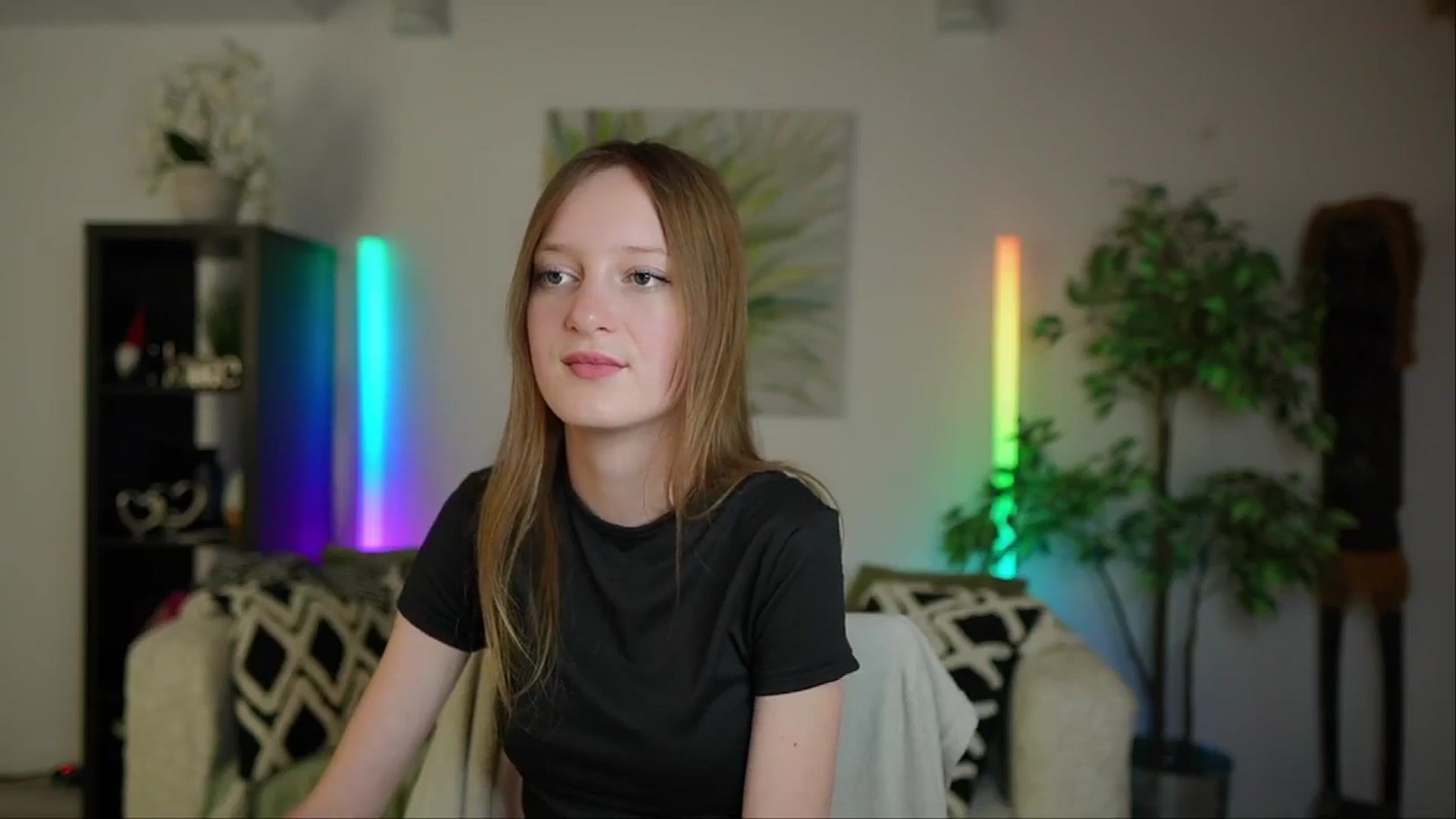 Gallery image thumbnail from Daisy_Dash's myfreecams stream on, 01/07/2025, 10:57 image 7 of 20