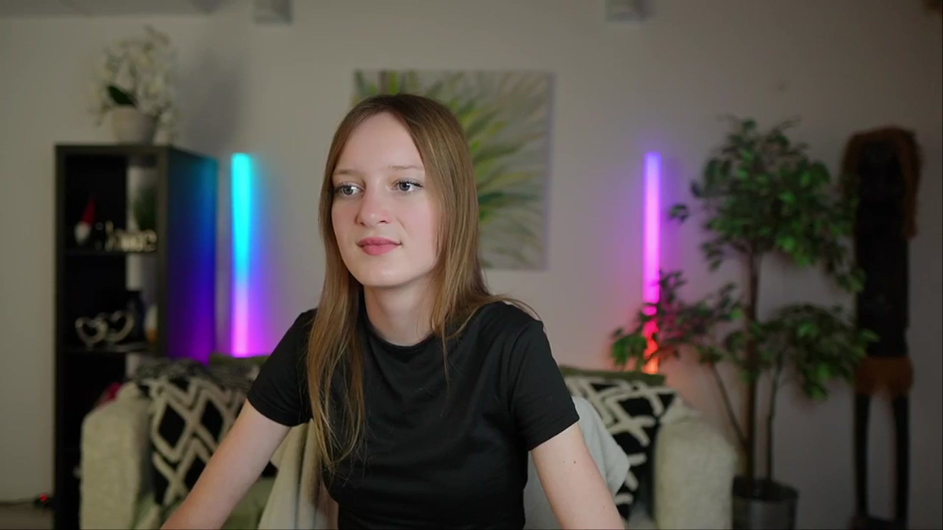 Gallery image thumbnail from Daisy_Dash's myfreecams stream on, 01/07/2025, 10:57 image 8 of 20