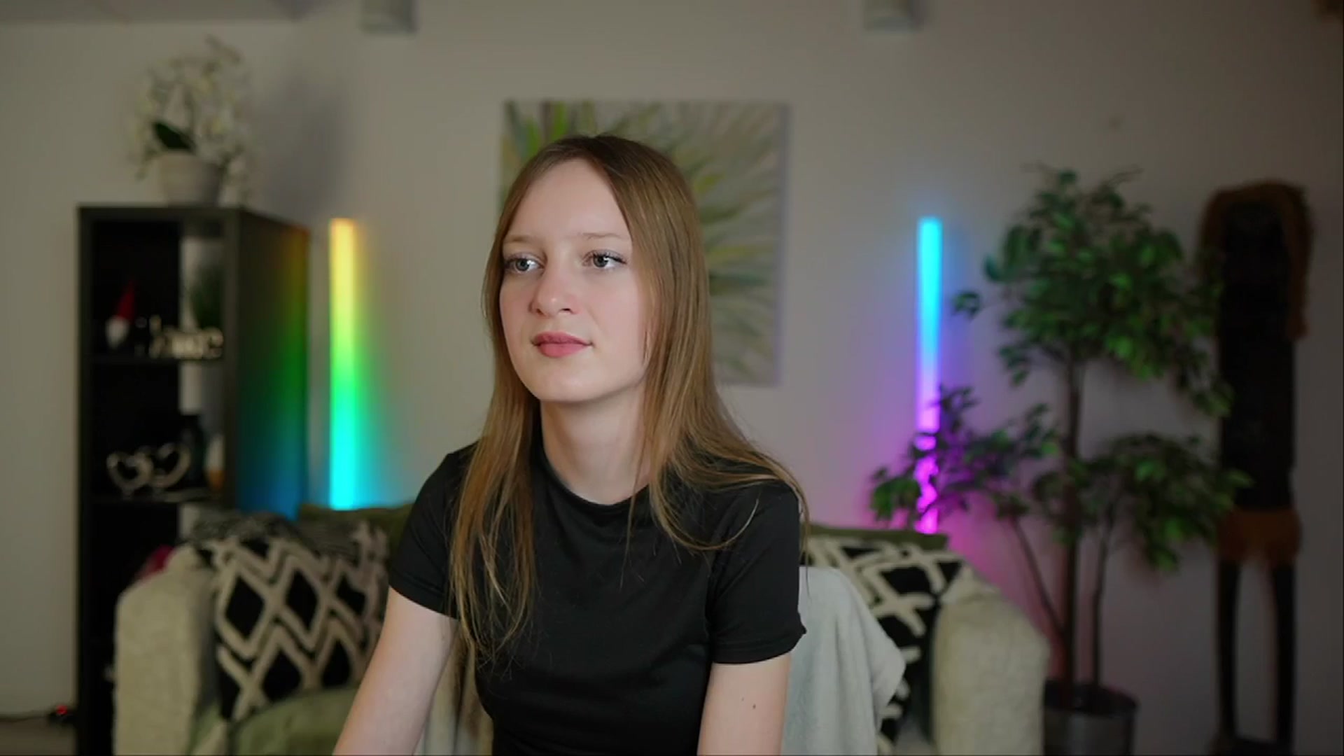 Gallery image thumbnail from Daisy_Dash's myfreecams stream on, 01/07/2025, 10:57 image 19 of 20