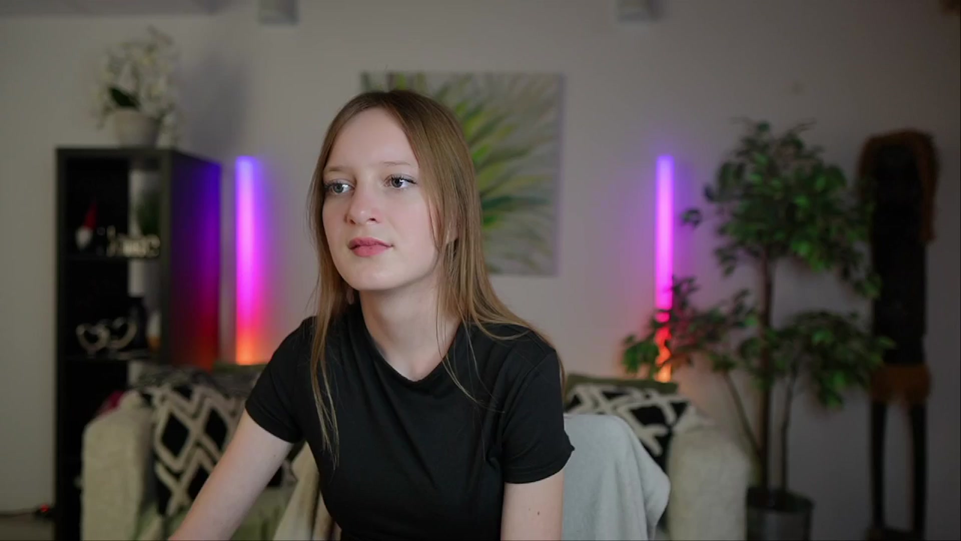 Gallery image thumbnail from Daisy_Dash's myfreecams stream on, 01/07/2025, 11:38 image 15 of 20