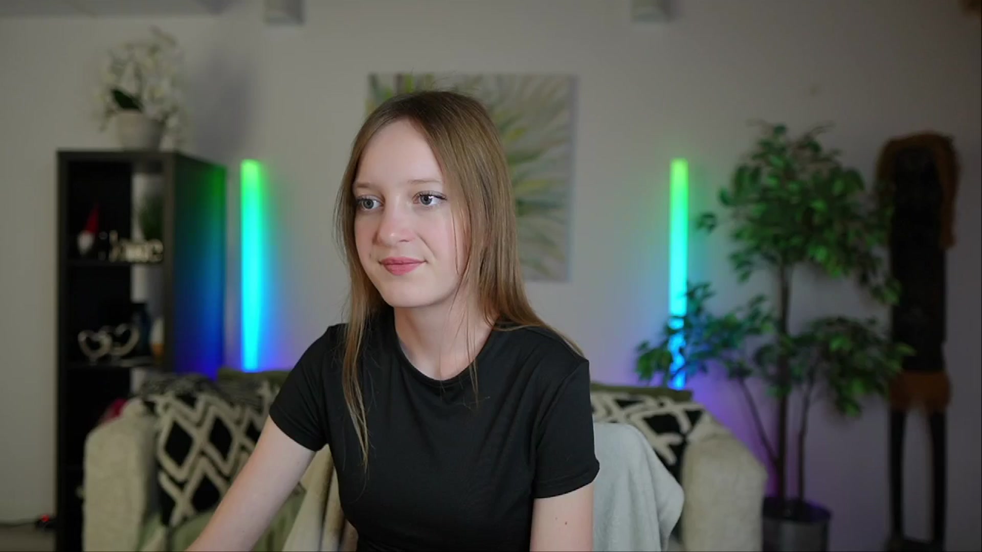 Gallery image thumbnail from Daisy_Dash's myfreecams stream on, 01/07/2025, 11:38 image 6 of 20