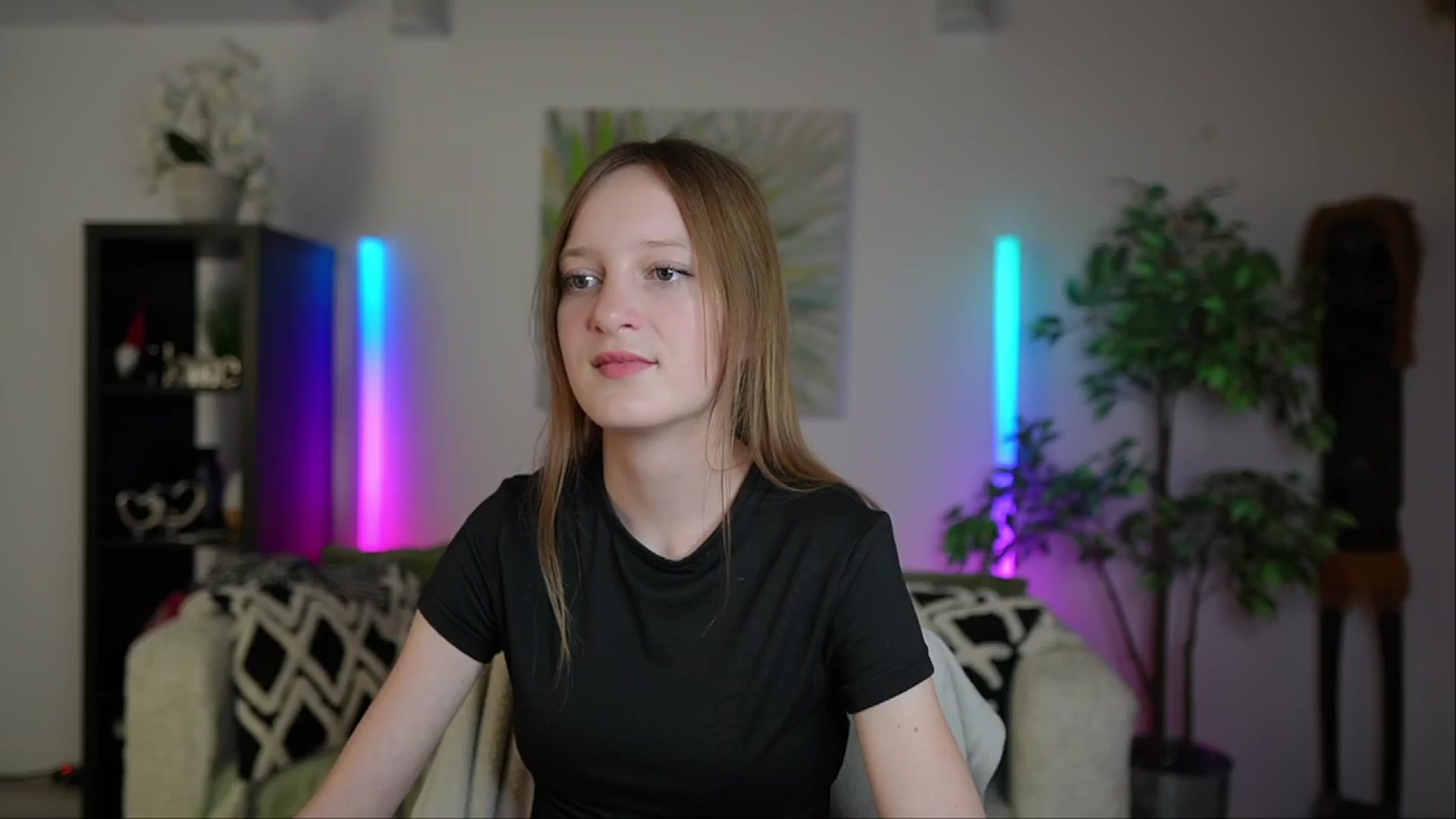 Gallery image thumbnail from Daisy_Dash's myfreecams stream on, 01/07/2025, 11:38 image 7 of 20