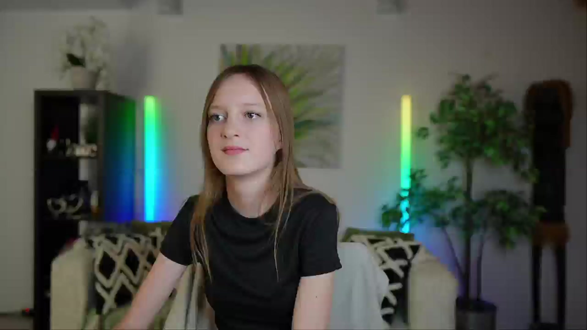 Gallery image thumbnail from Daisy_Dash's myfreecams stream on, 01/07/2025, 12:59 image 18 of 20
