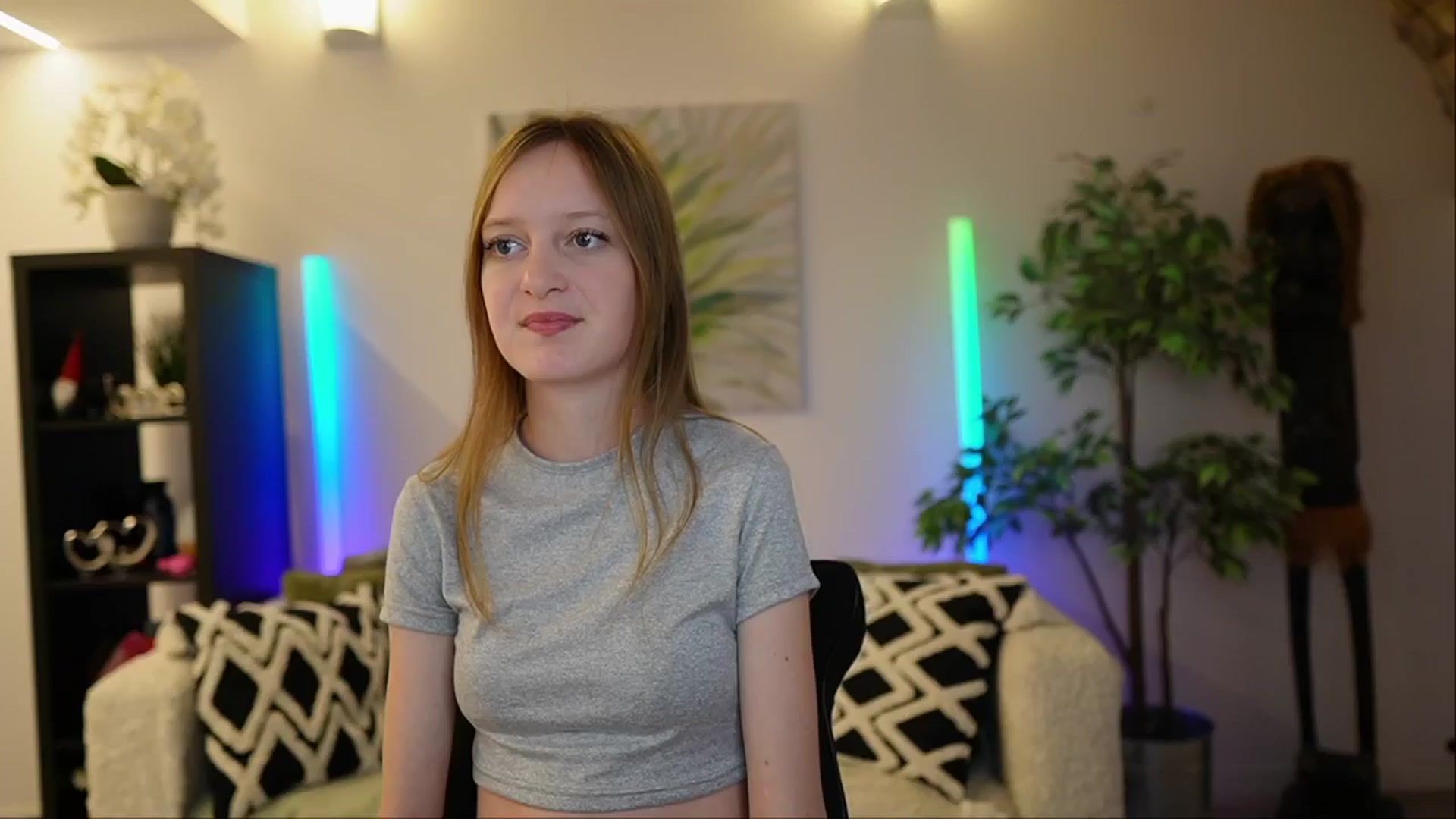 Gallery image thumbnail from Daisy_Dash's myfreecams stream on, 01/08/2025, 11:00 image 9 of 20