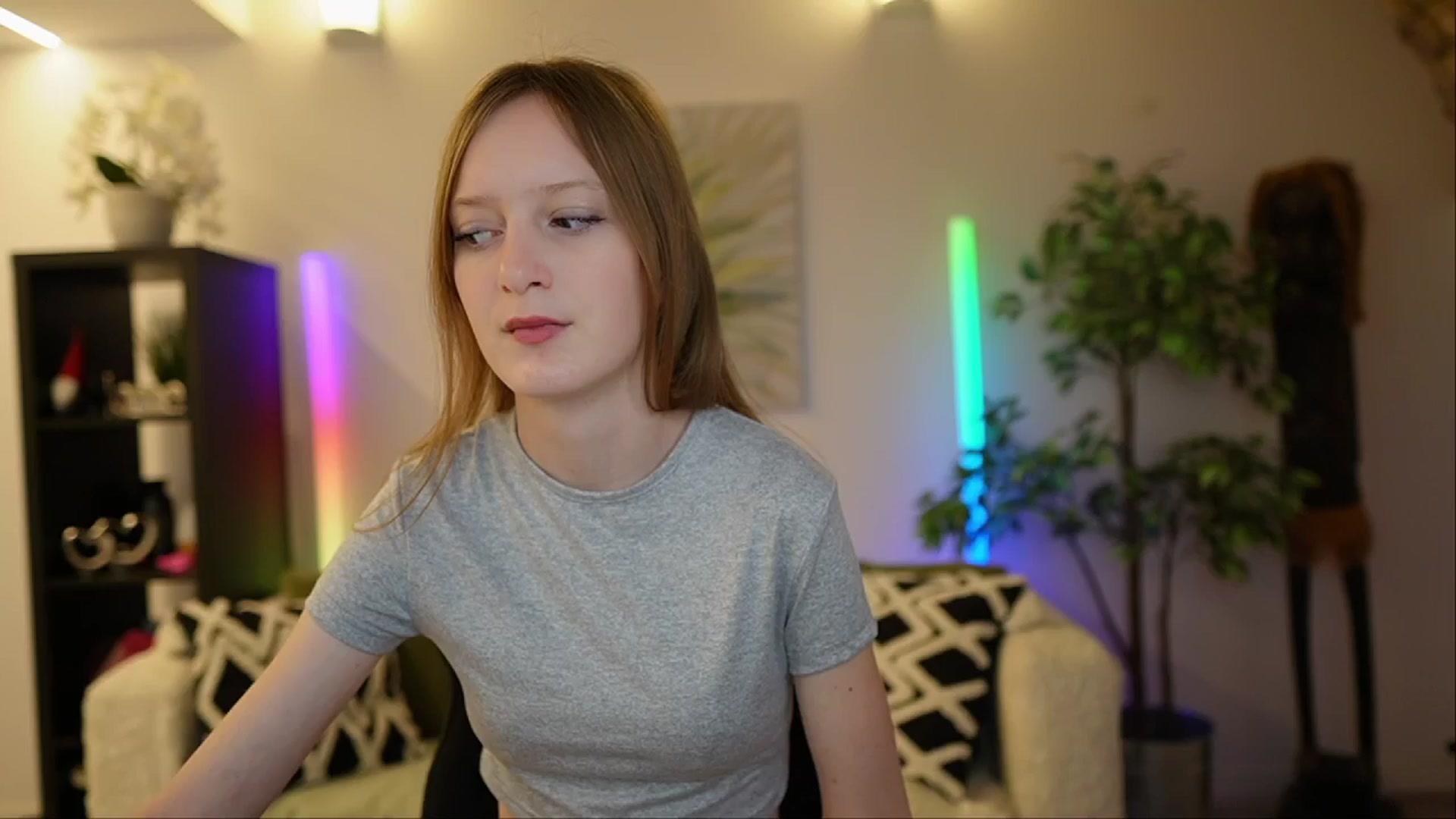 Gallery image thumbnail from Daisy_Dash's myfreecams stream on, 01/08/2025, 11:00 image 1 of 20