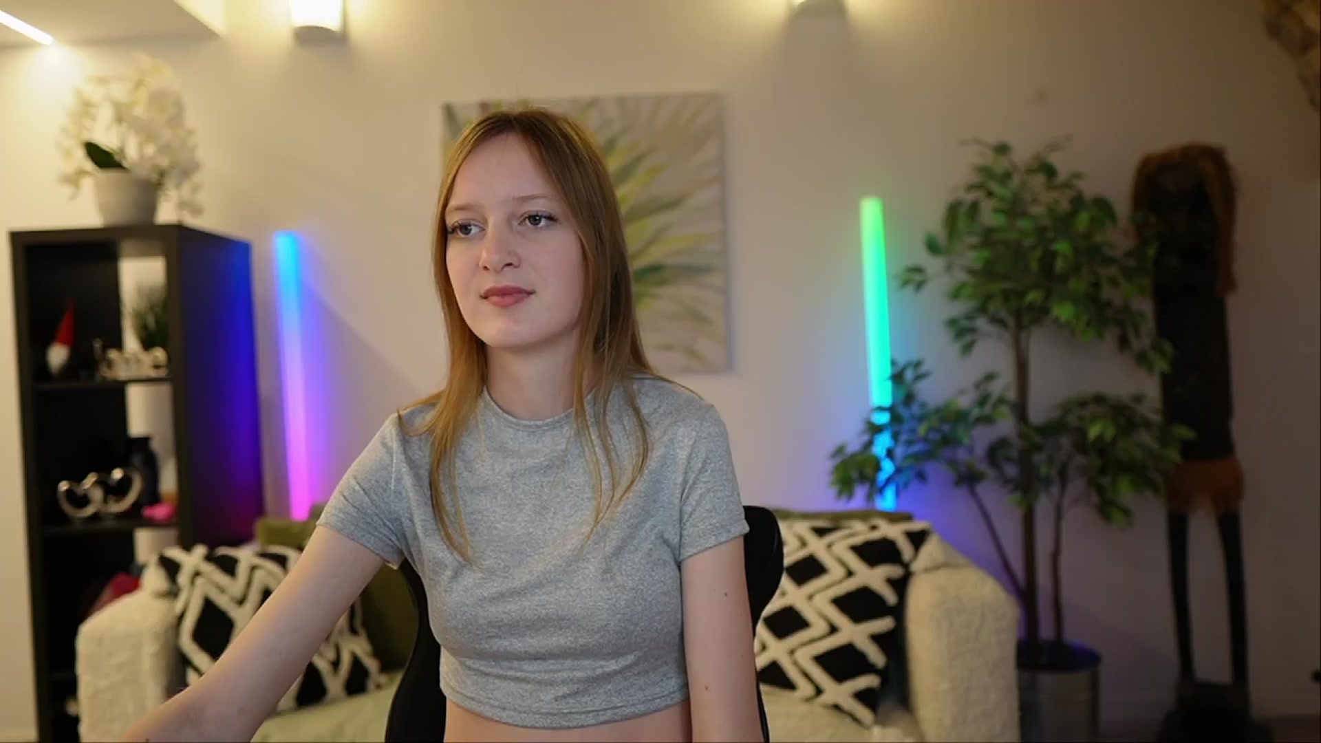 Gallery image thumbnail from Daisy_Dash's myfreecams stream on, 01/08/2025, 11:00 image 10 of 20