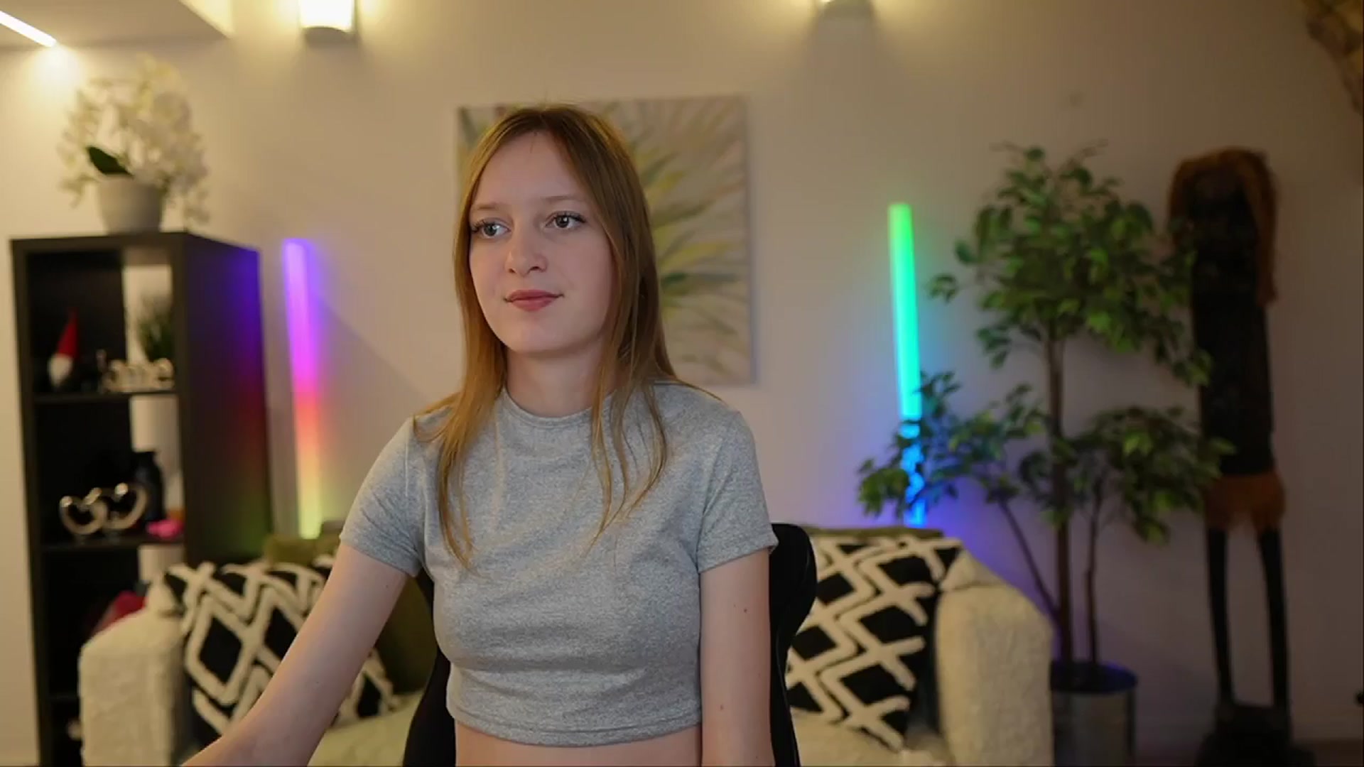 Gallery image thumbnail from Daisy_Dash's myfreecams stream on, 01/08/2025, 11:00 image 11 of 20