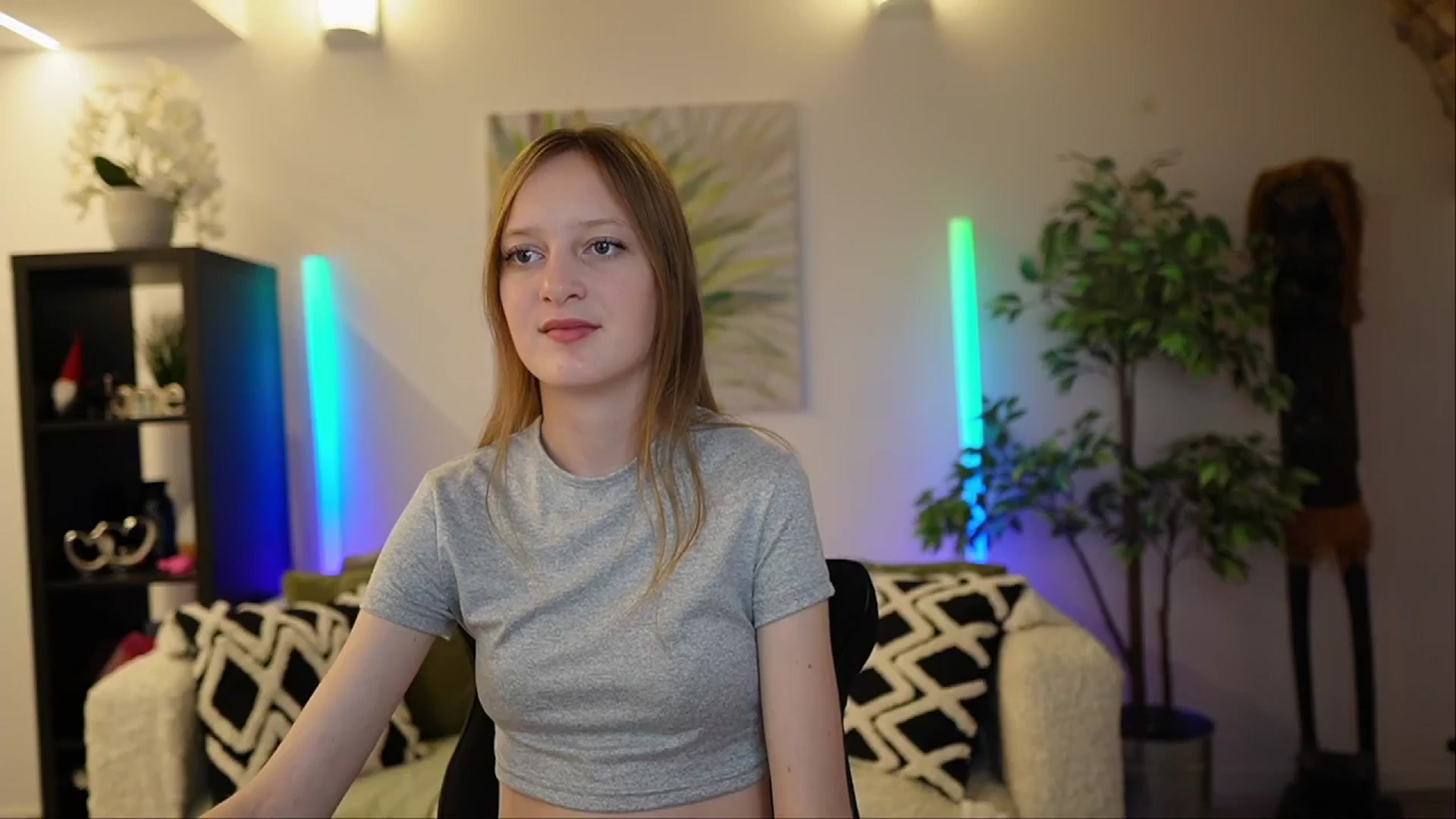 Gallery image thumbnail from Daisy_Dash's myfreecams stream on, 01/08/2025, 11:00 image 14 of 20