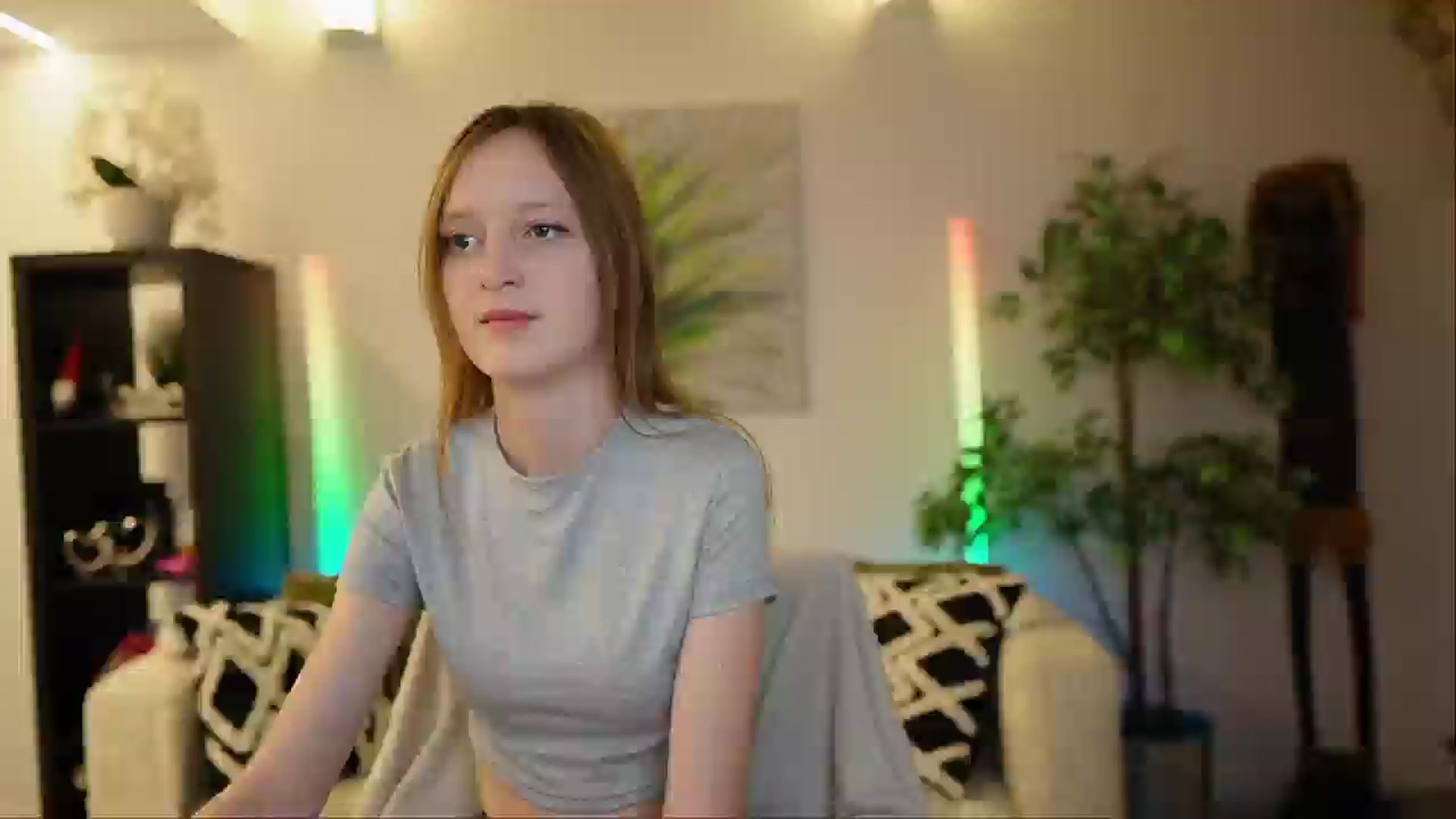 Gallery image thumbnail from Daisy_Dash's myfreecams stream on, 01/08/2025, 12:03 image 8 of 20