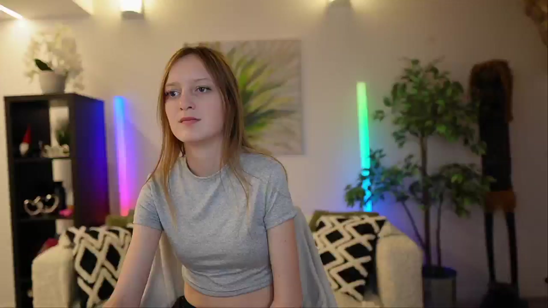 Gallery image thumbnail from Daisy_Dash's myfreecams stream on, 01/08/2025, 14:01 image 4 of 20